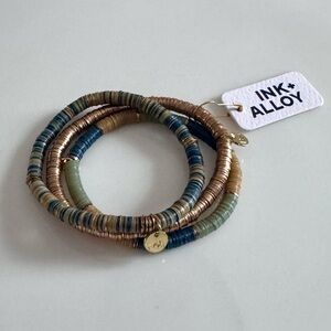 NWT Ink+Alloy Grace Stack of 3 Bracelets Green and Gold